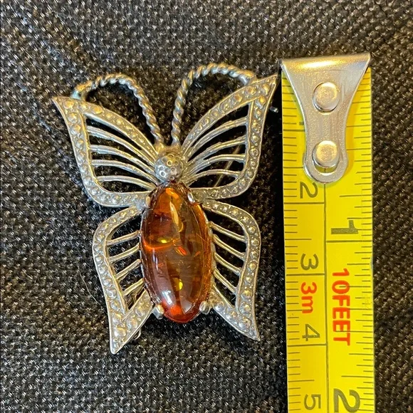 Silver Filigree Butterfly Brooch Amber Jeweled Center Small Pin - Picture 3 of 3